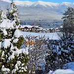 Peaks In Pirin Golf & County Club 公寓 *