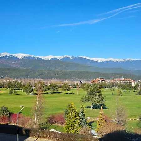 Peaks In Pirin Golf & County Club Ράζλογκ